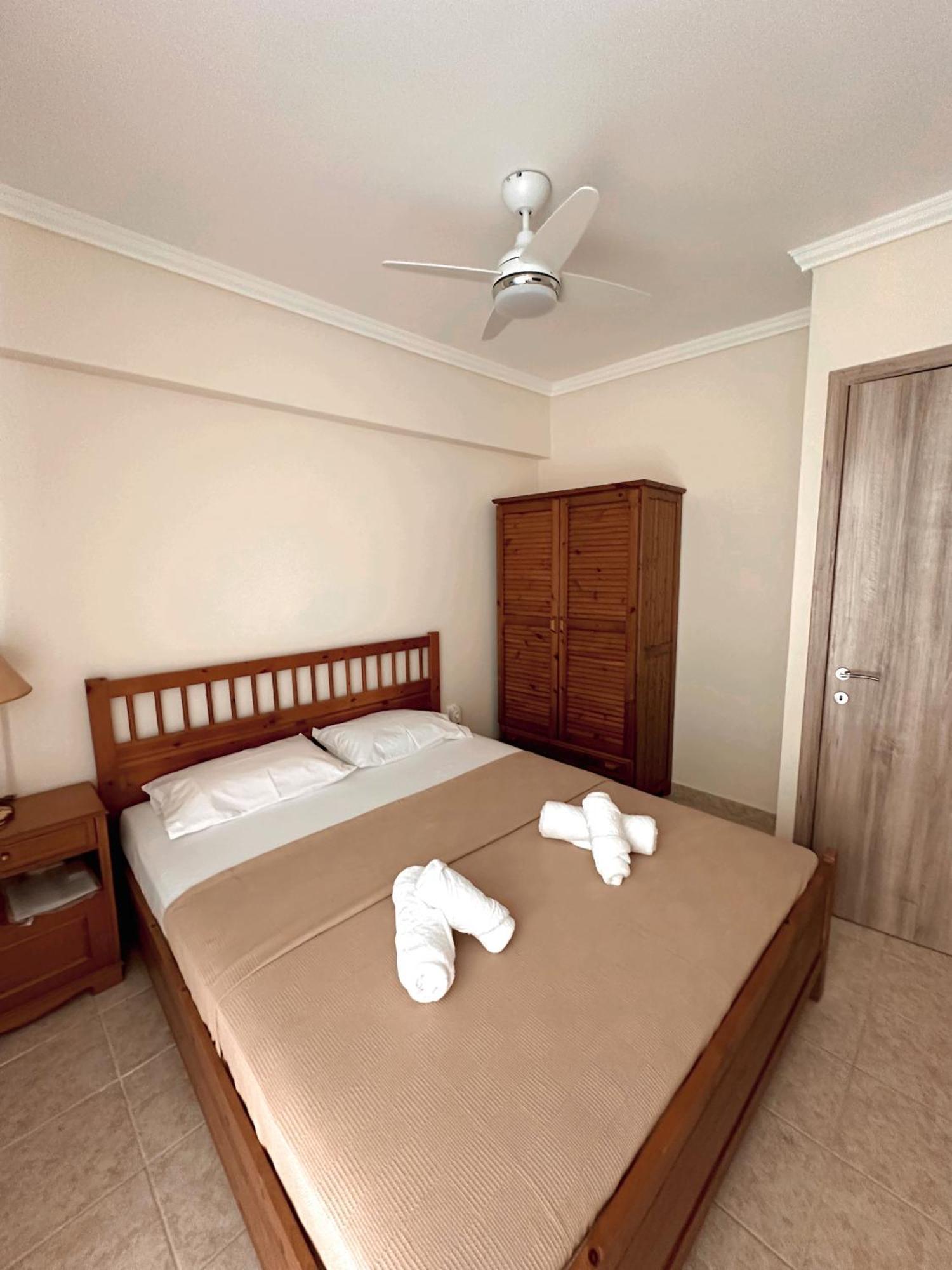 Diara Apartment เนอาอิรากลีอา ภายนอก รูปภาพ